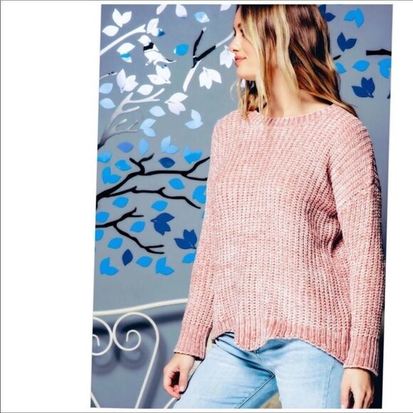 COPY - chunky Knit Chenille Sweater with Scalloped Hem - Picture 4 of 10